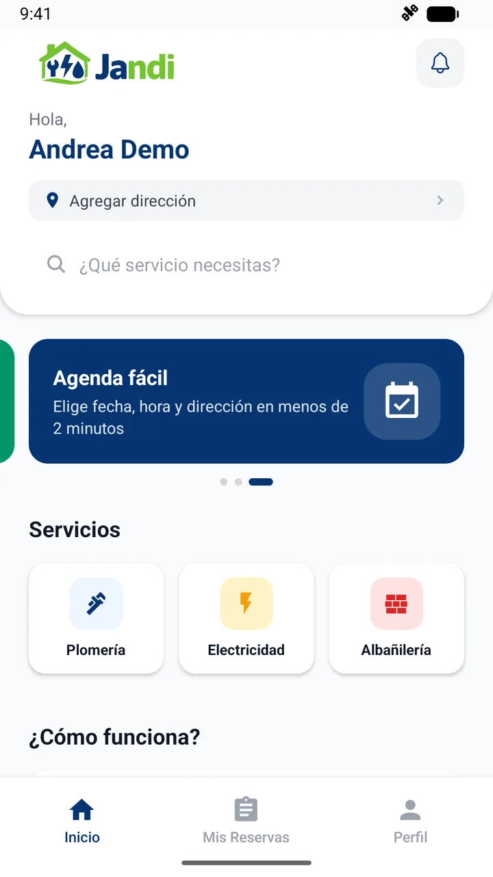 Pantalla de inicio de Jandi con buscador de servicios y las categorías plomería, electricidad y albañilería